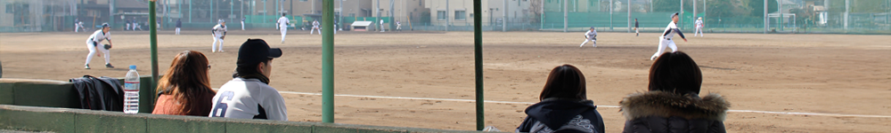 写真トップ　ホームで交錯