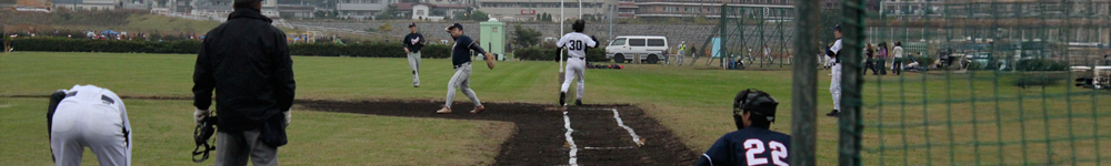 写真トップ　ホームで交錯