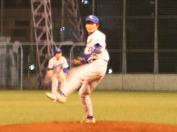 マウンド上のブン