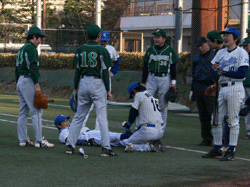 ３回足をつったブン