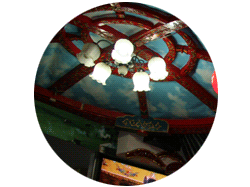 おまけ写真：モンゴル料理店チンギスハンの天井（照明）