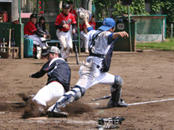 ホーム上ゲンキ捕手