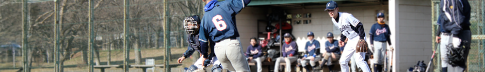 写真トップ　ホームで交錯