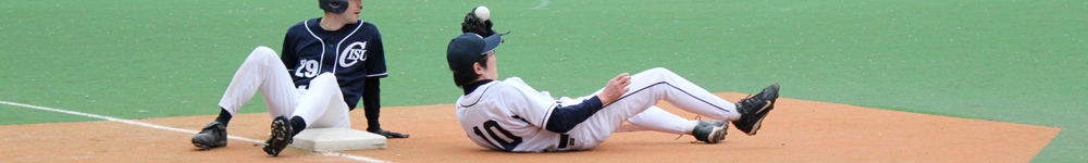 写真トップ　サード捕球