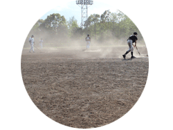 おまけ写真　土煙舞うグラウンド