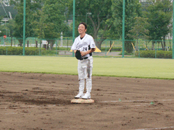 守備から戻るホッシー