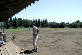 猛暑のグラウンド