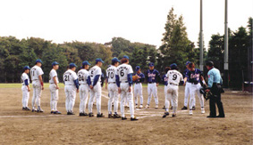 試合挨拶ホーム集合